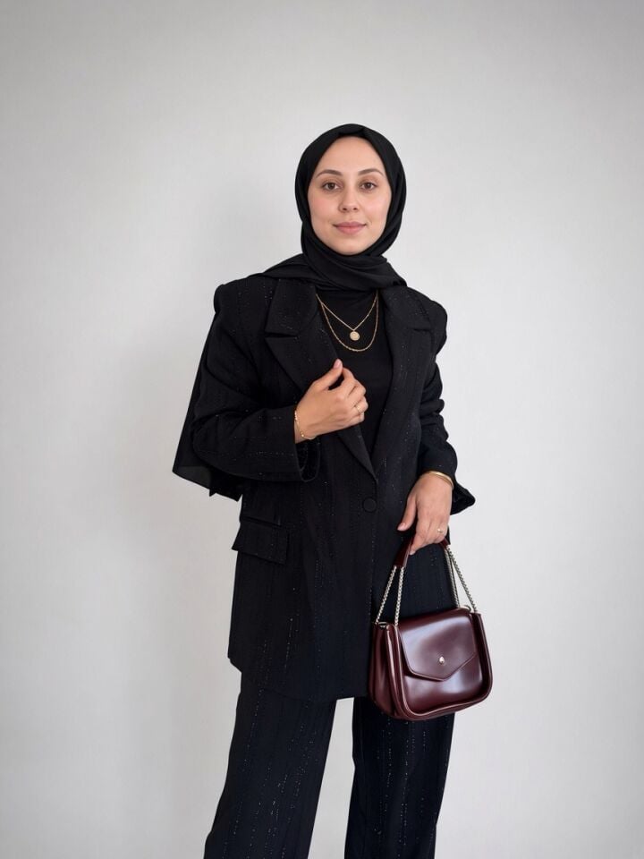 YILDIZ TAŞLI CEKETLİ PANTOLONLU SİYAH TAKIM